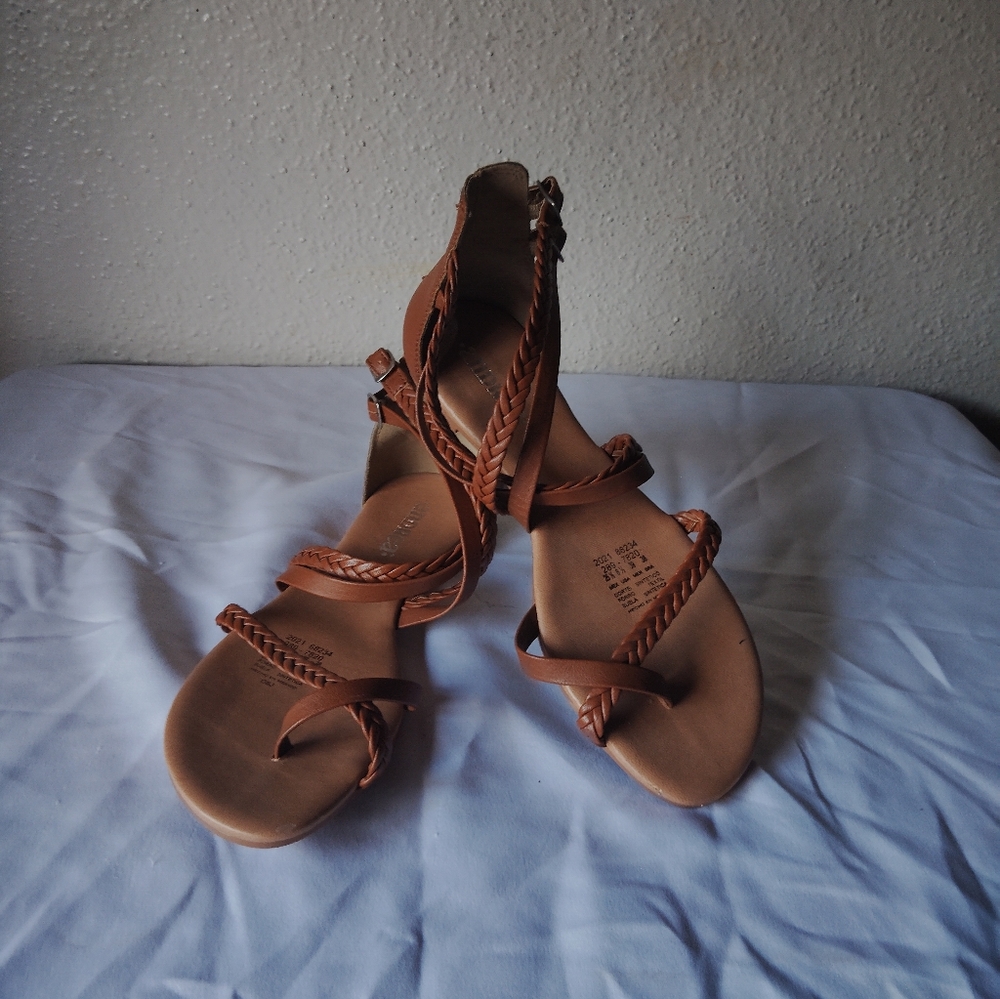 ANDREA FENZI Tan Braided Sandals